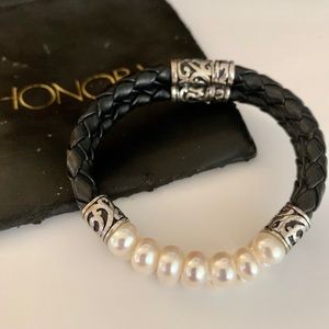 Honora Pearl bracelet